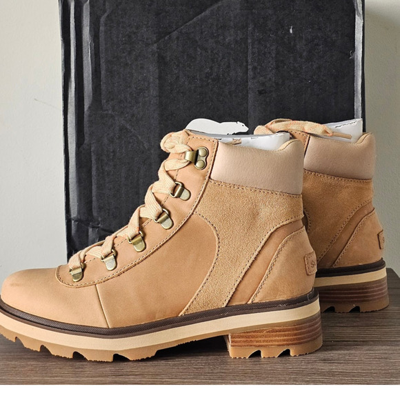 Sorel Women's Lennox Hiker STKD WP Boots Size 7.5  Tawny Buff NWT - Picture 1 of 8